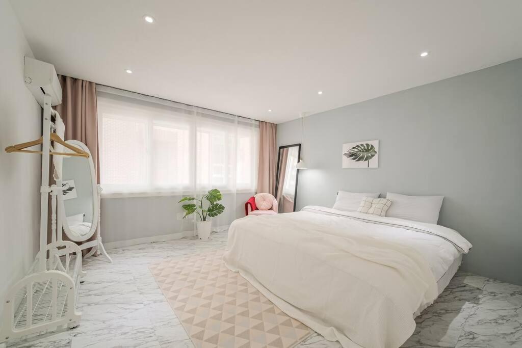 Split Level House In Hongdae Appartamento *